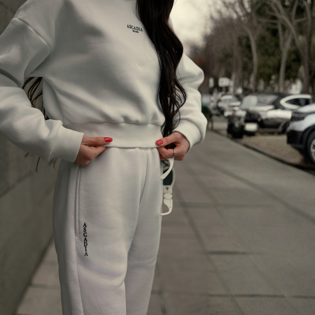 ASCADIA White Sweat Pants